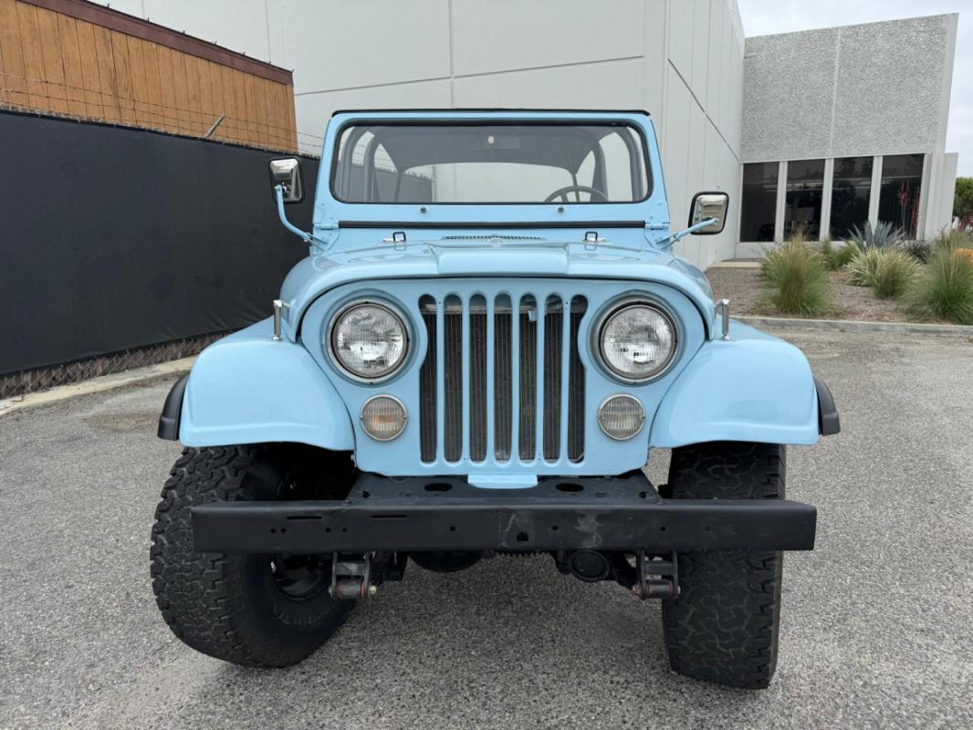 Jeep Wrangler - CJ5 V8 304 CI 1979 BLEUE