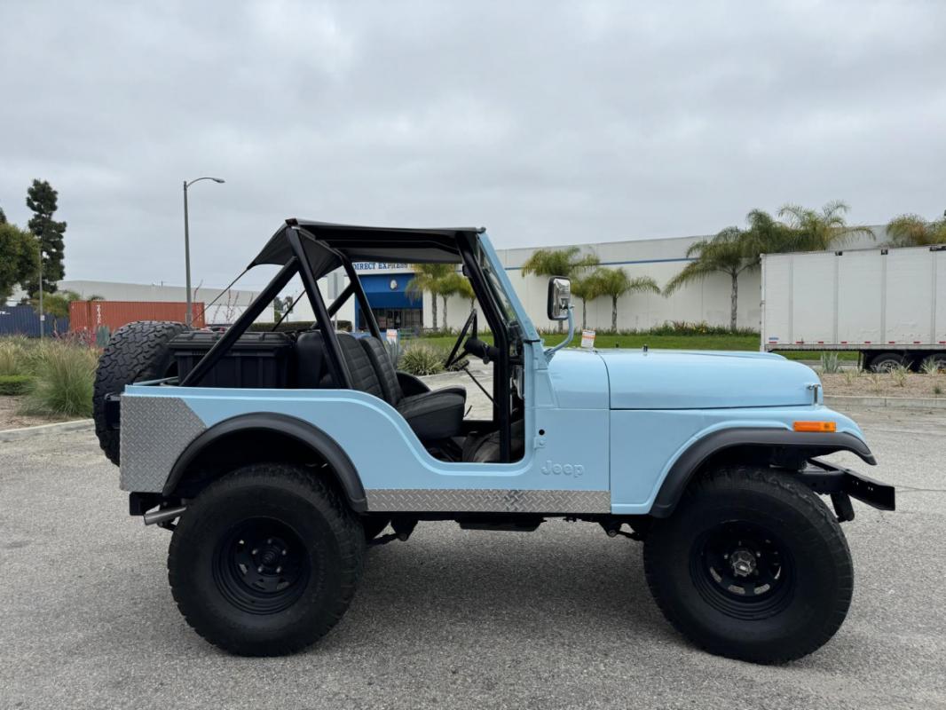 Jeep Wrangler - CJ5 V8 304 CI 1979 BLEUE